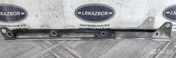 Кронштейн крыла Range Rover Sport 2 L494