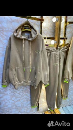 Спортивный костюм на флисе. Утеплённый. Производст