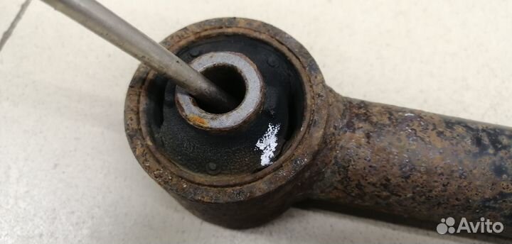 Тяга задняя продольная правая Land Cruiser (150)