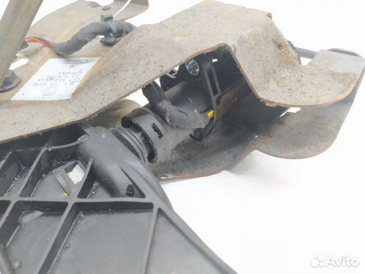 Б/У Педаль сцепления Европа С цилиндром сцепления