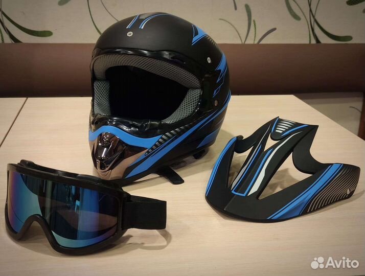 Шлем для мотокросса