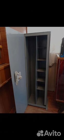 Сейф металлический