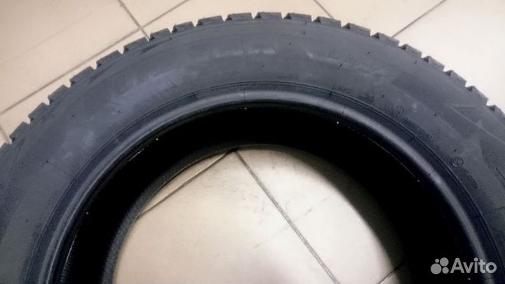Bridgestone Blizzak DM-V2 225/55 R17 97T