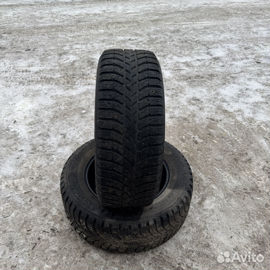 Bridgestone Ice Cruiser 5000 235/60 R16