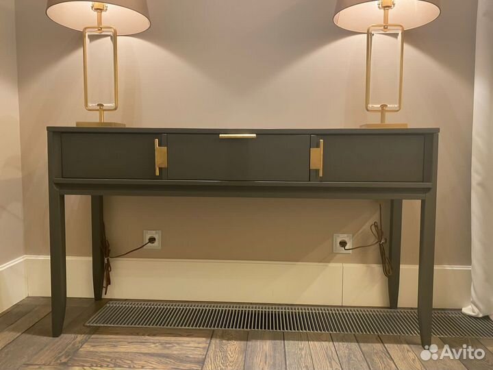 Стол - консоль Италия