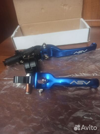 Рычаг (ручка )сцепления тормоза(комплект) ASV мото