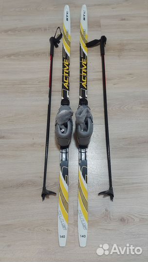 Лыжи беговые детские 140