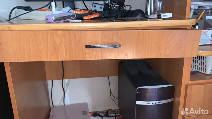 Компьютерный стол бу