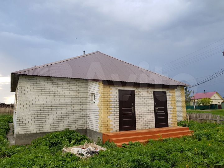 Дом 30 м² на участке 50 сот.