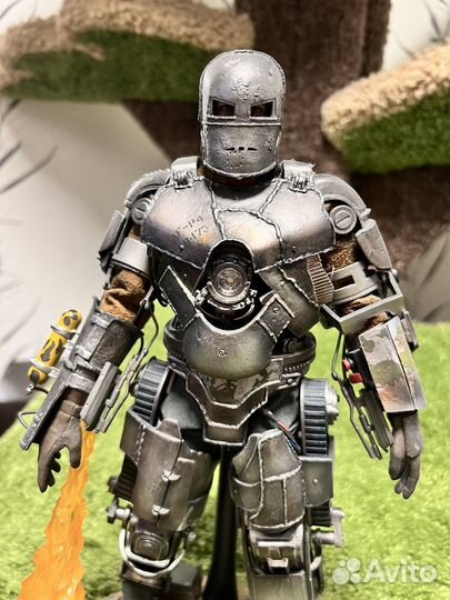 Hot toys Железный человек Mark I Марк 1
