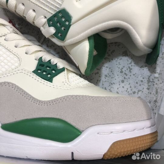 Nike SB X Air Jordan 4 Retro SP Pine Green