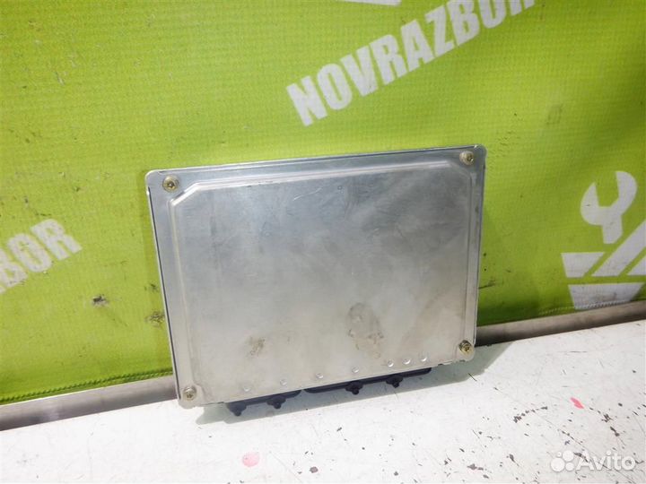Блок управления двигателем Фольксваген Пассат Б5