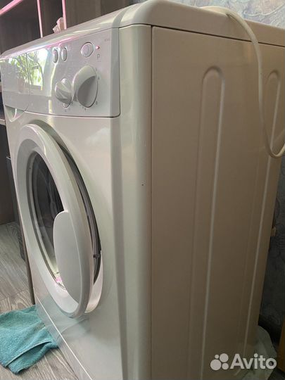Стиральная машина indesit