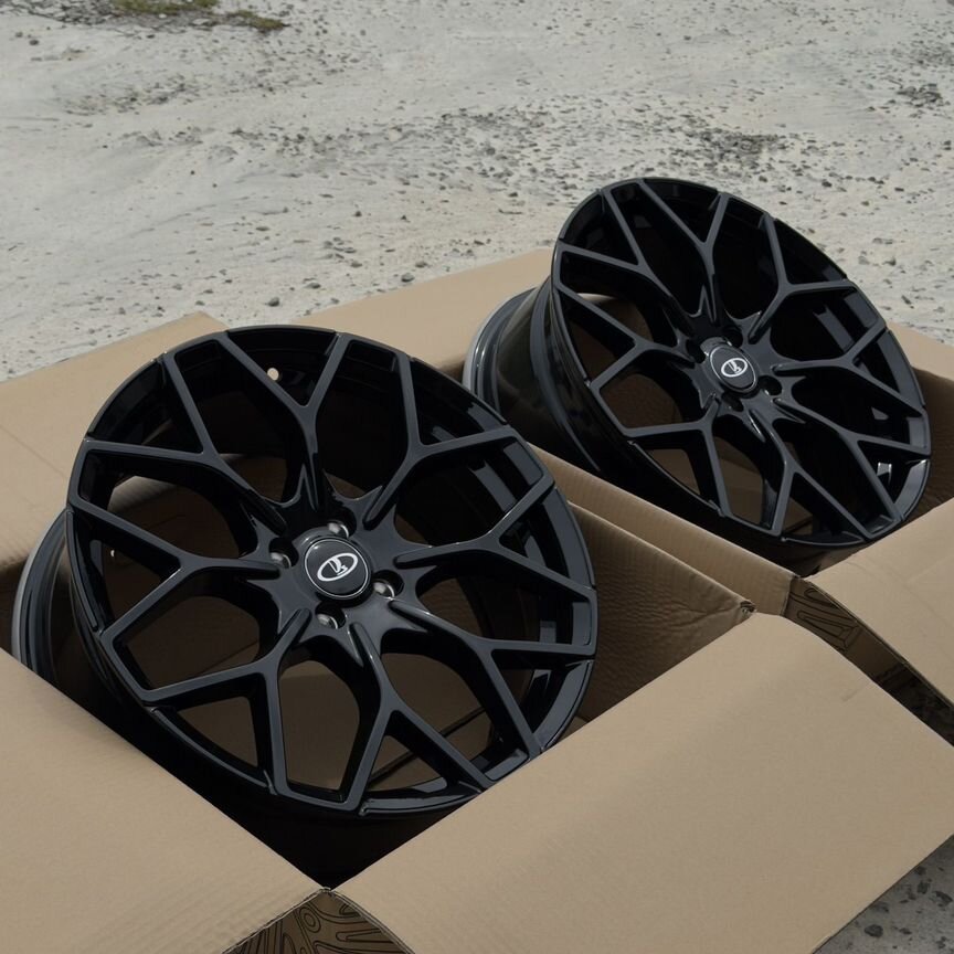 Литые диски Powcan 7×R18 4×100