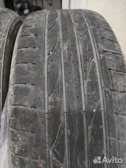 Bridgestone Dueler H/P Sport 215/65 R17 99V