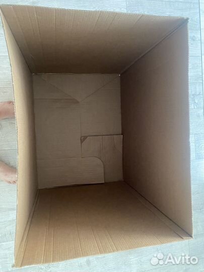 Ящик картонный подарочный