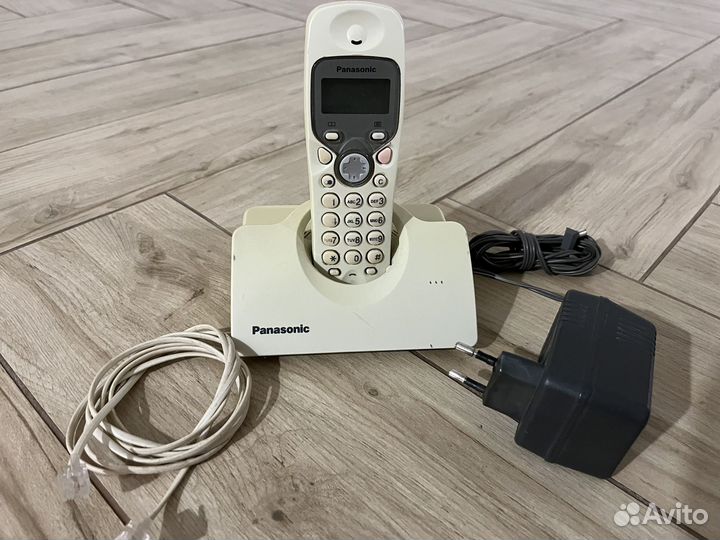 Радиотелефон panasonic