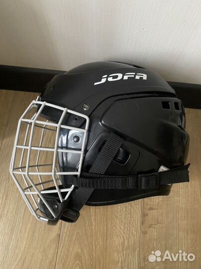 Коньки хоккейные graf, шлем jofa, щитки Bauer