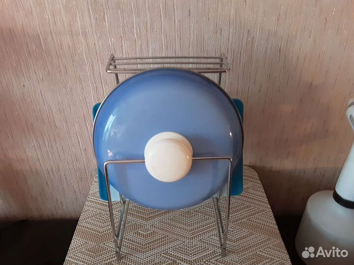 Держатель для крышек, досок и ножей