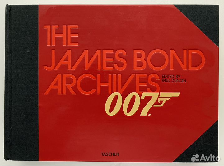 Книга The James Bond Archives издательство Taschen