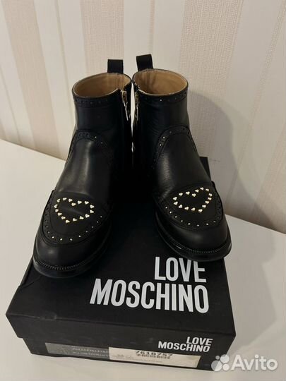 Ботинки женские love moschino 37