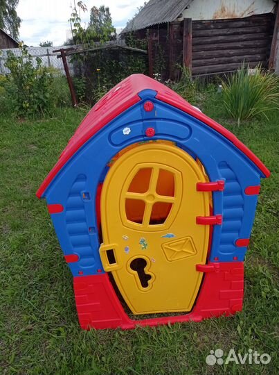 Детский пластиковый домик