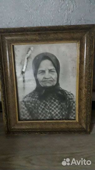 Старинные фото в рамках