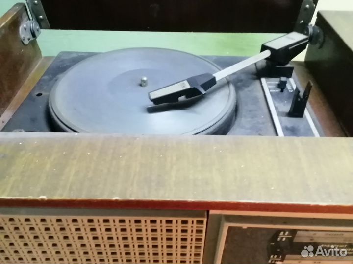 Ламповая радиола Рекорд 311