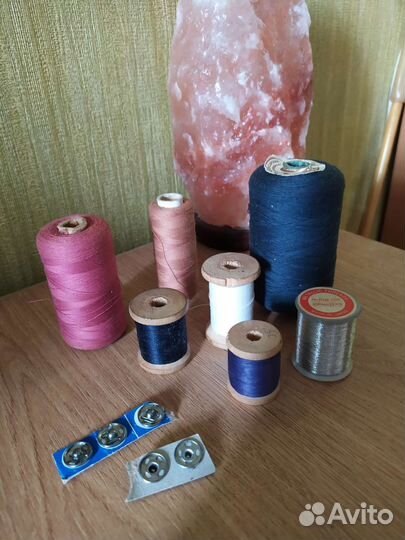 Нитки швейные бабины