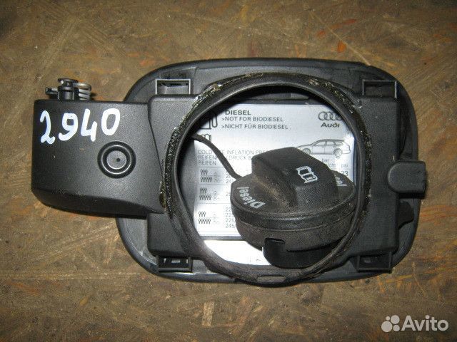 Лючок бензобака Audi A6 C6