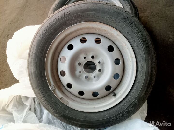 Летние колеса в сборе granta r14