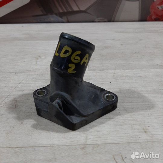 Корпус термостата Renault Logan седан 2017