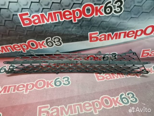 Решетка бампера передний LADA Vesta