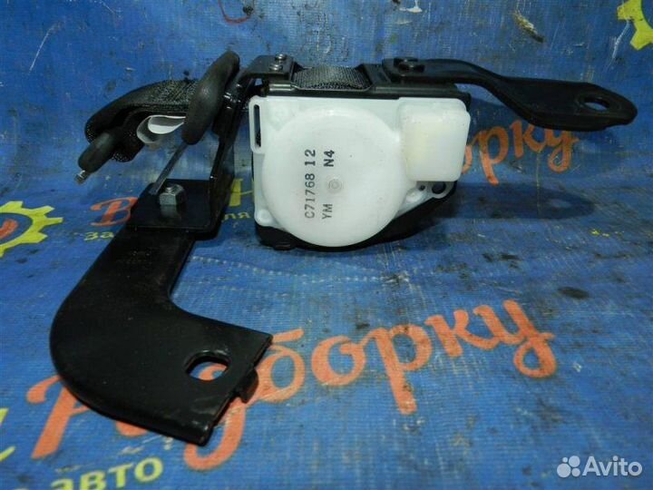 Ремень безопасности задний Mitsubishi Outlander 3