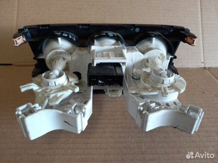 Блок управления климат-контролем Suzuki Sx4