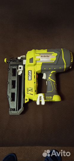 Гвоздезабиватель Ryobi ONE+ R18N16GO