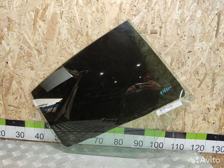 Стекло двери задней правой Volvo S60 2019-2021