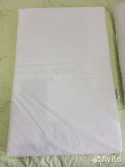 Одеяло детское и матрасик на пеленальный комод