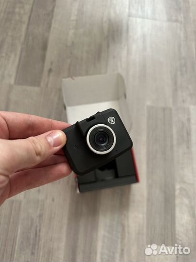 Видеорегистратор Prestigio roadrunner 320