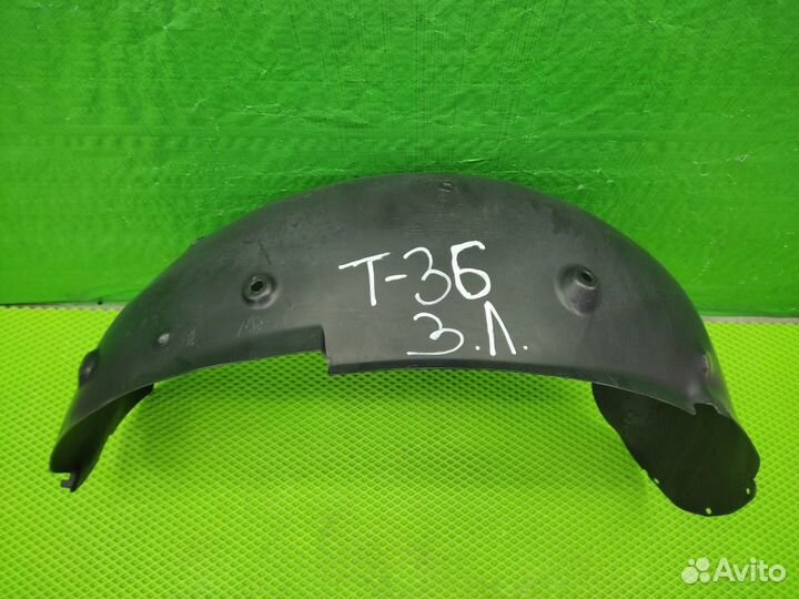 Подкрылок задний левый / локер VW Touareg 02-10