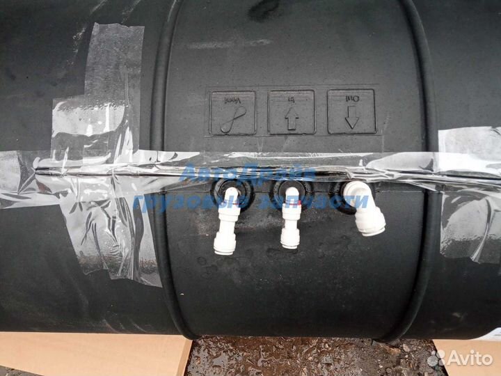 Бак рефрижератора Шмитц Shmitz 240 л