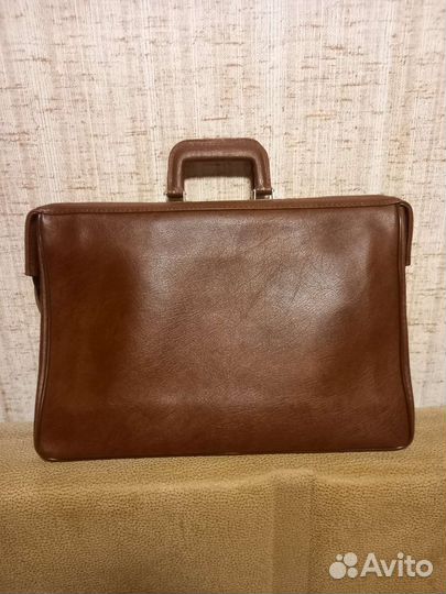 Дипломат наткожа новый