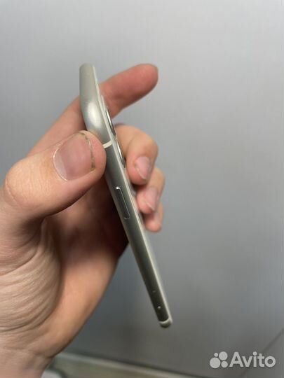 Запчасти на iPhone 11 оригинал