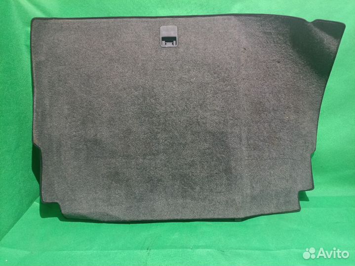 Обшивка багажника Mercedes w210