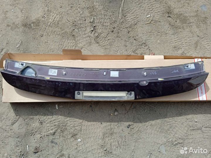 Спойлер Daihatsu Mira L275sпод покраску