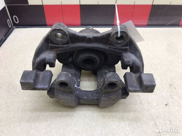 Суппорт задний правый Mercedes-Benz E 2009-2013