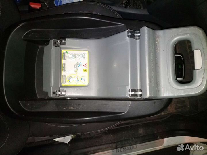 База Maxi-Cosi Family Fix, для крепления Isofix