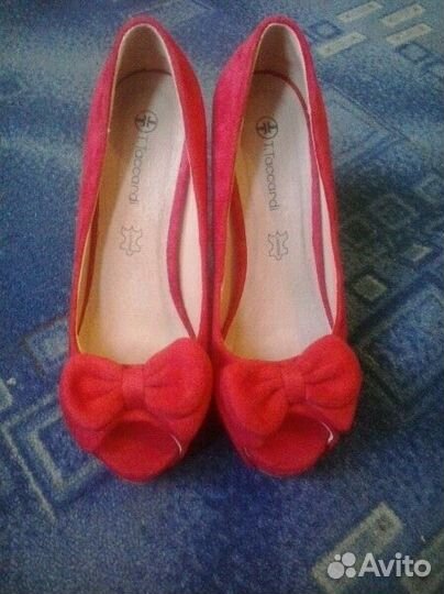 Туфли на каблуке