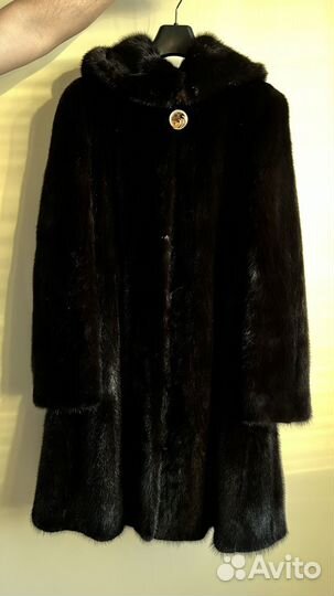 Натуральная шуба норковая с капюшоном