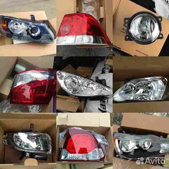 Боковой указатель поворота в зеркале правый перед